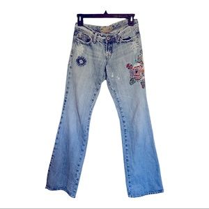 MISS ME FLORAL EMBROIDERED DISTRESSED JEANS
